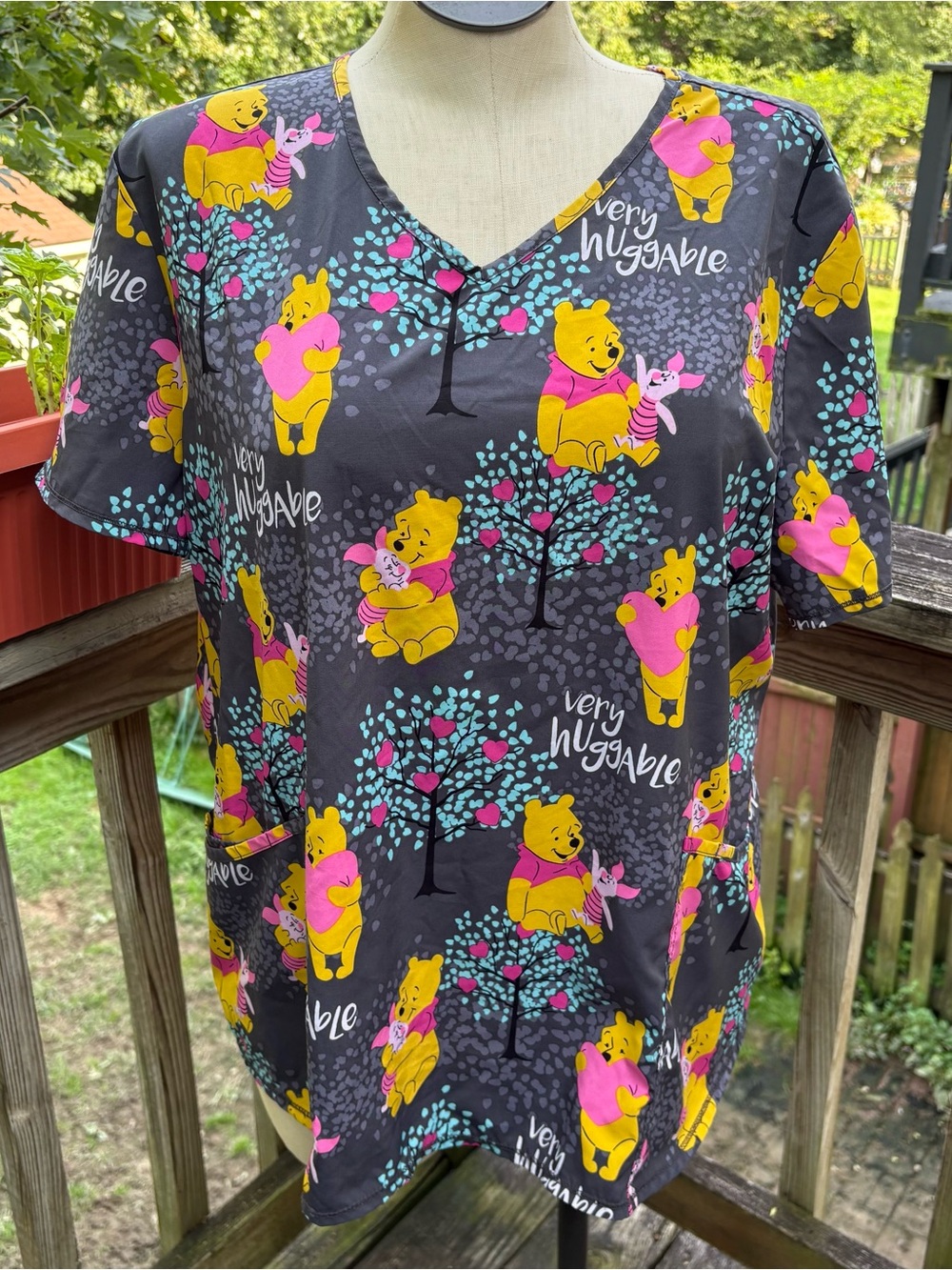 Disney Gray Winnie the Pooh Very Huggable Scrub Top Womenโs Plus Size 2XL
